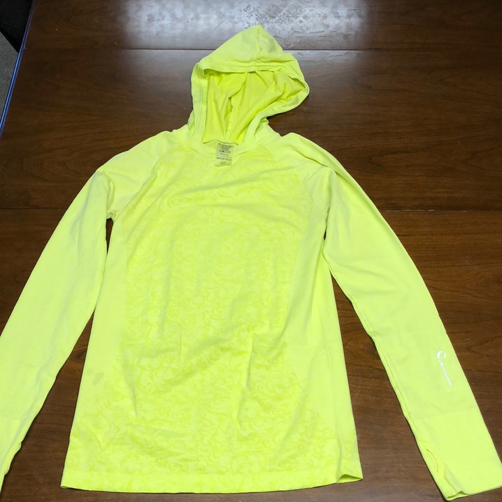 Climawear long sleeve top, EUC Tag says xl, but fits like a ladies medium